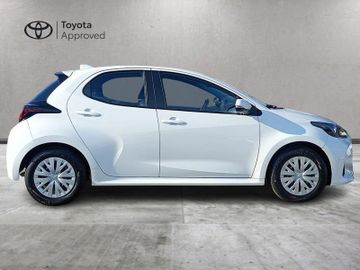 Toyota Yaris - 4