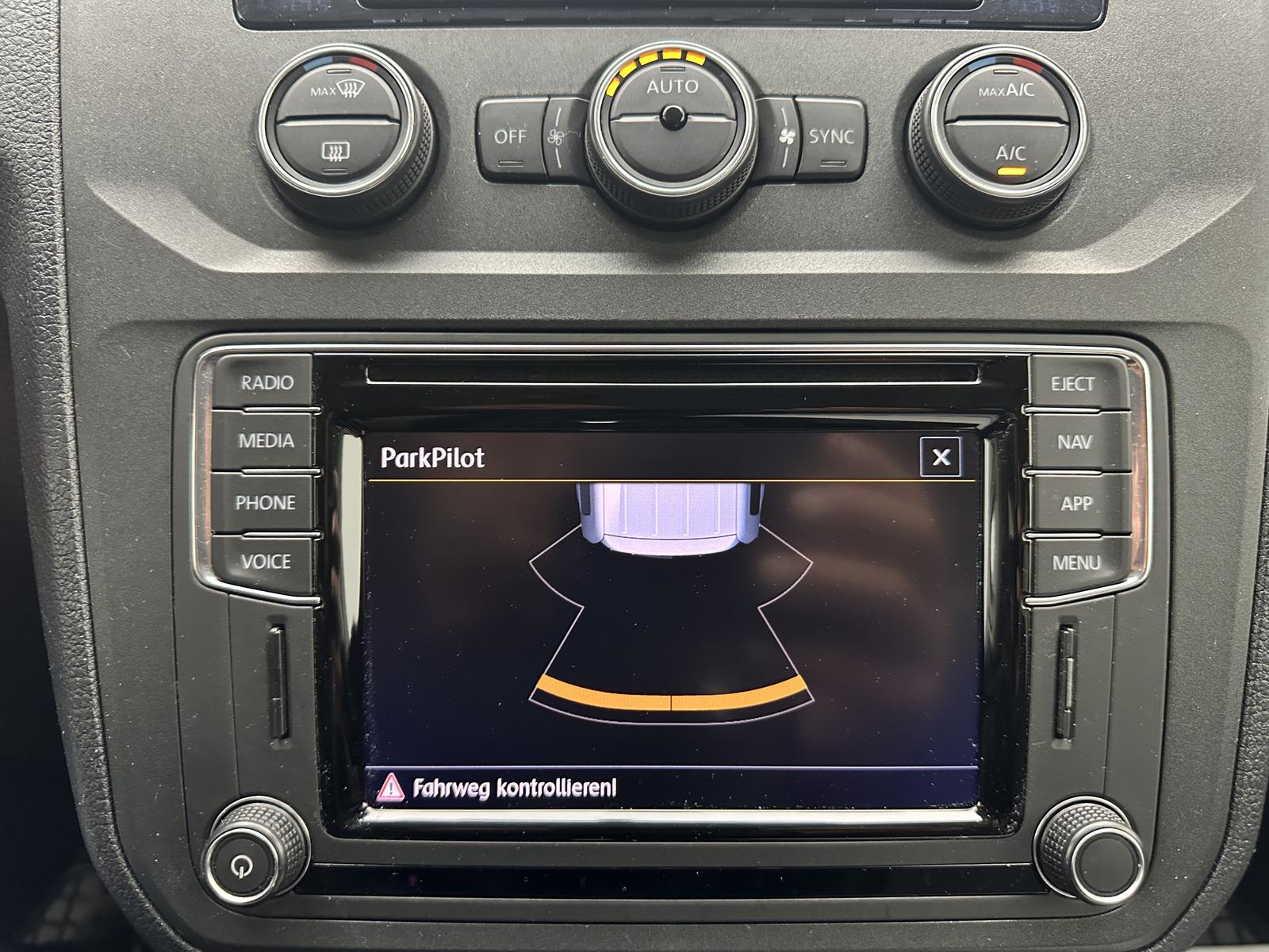 Volkswagen Caddy XTRA BMT "NAVI-MULTI-PDC-SITZH-TEMPO-ALU"