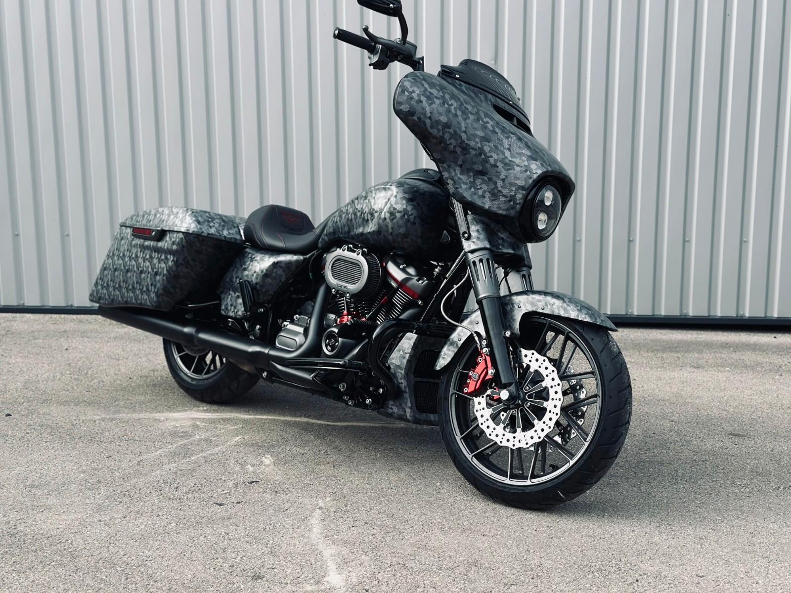 Harley-Davidson FLHXSE 2020 Street Glide 117ci Performance pack
