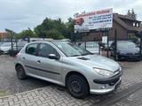 Peugeot 206 // Automatik Getriebe - gebrauchte Peugeot 206 aus dem Jahr 1999