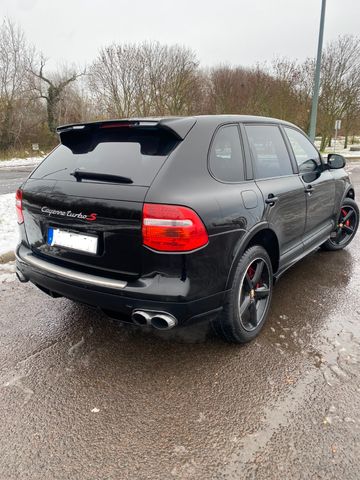 Porsche Cayenne S Turbo 625 Ps.  