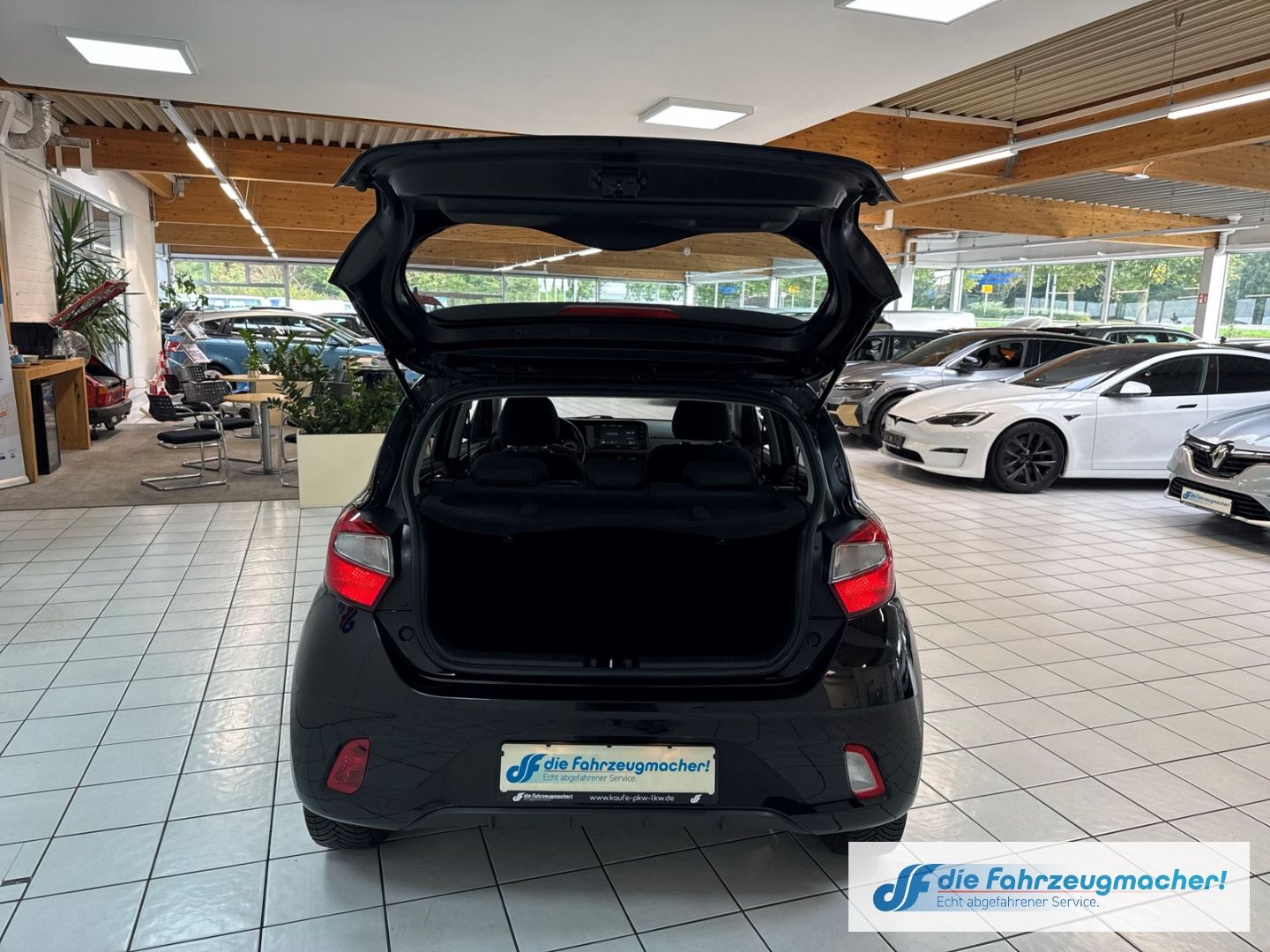 Fahrzeugabbildung Hyundai i10 Trend 1.0 EU6d Navi Apple CarPlay Android Au