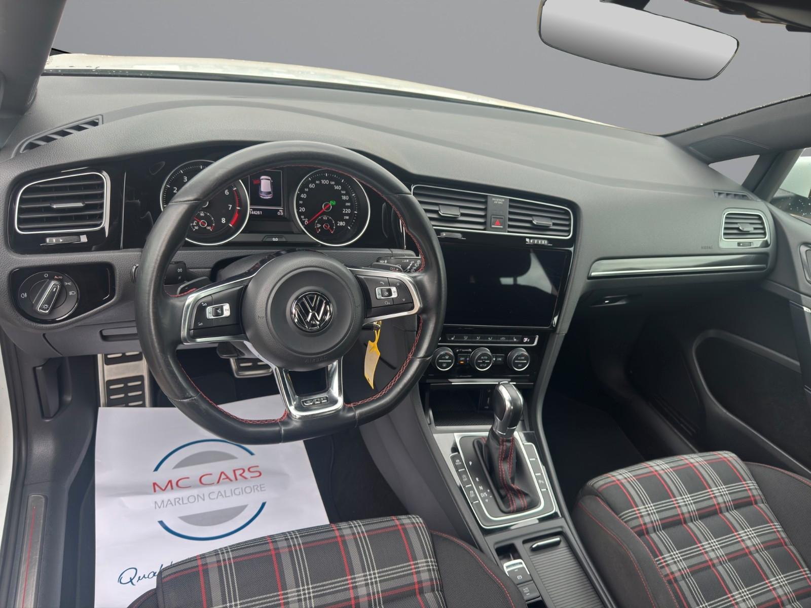 Volkswagen Golf 7 GTI 220 ch DSG • Sellerie tartan • Xénon • Radars AV/AR • Clim bizone