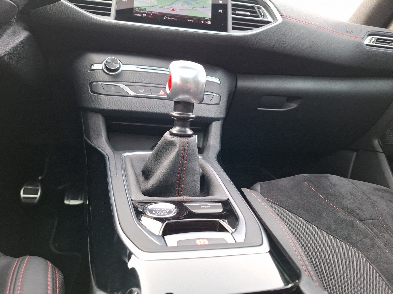 PEUGEOT 308 GTi KLIMA / NAVI / FULL-LED / DAB+ / ALCANTA - Image 14