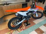 KTM SX-F  - RALLYE VON 126 BIS 250 CCM