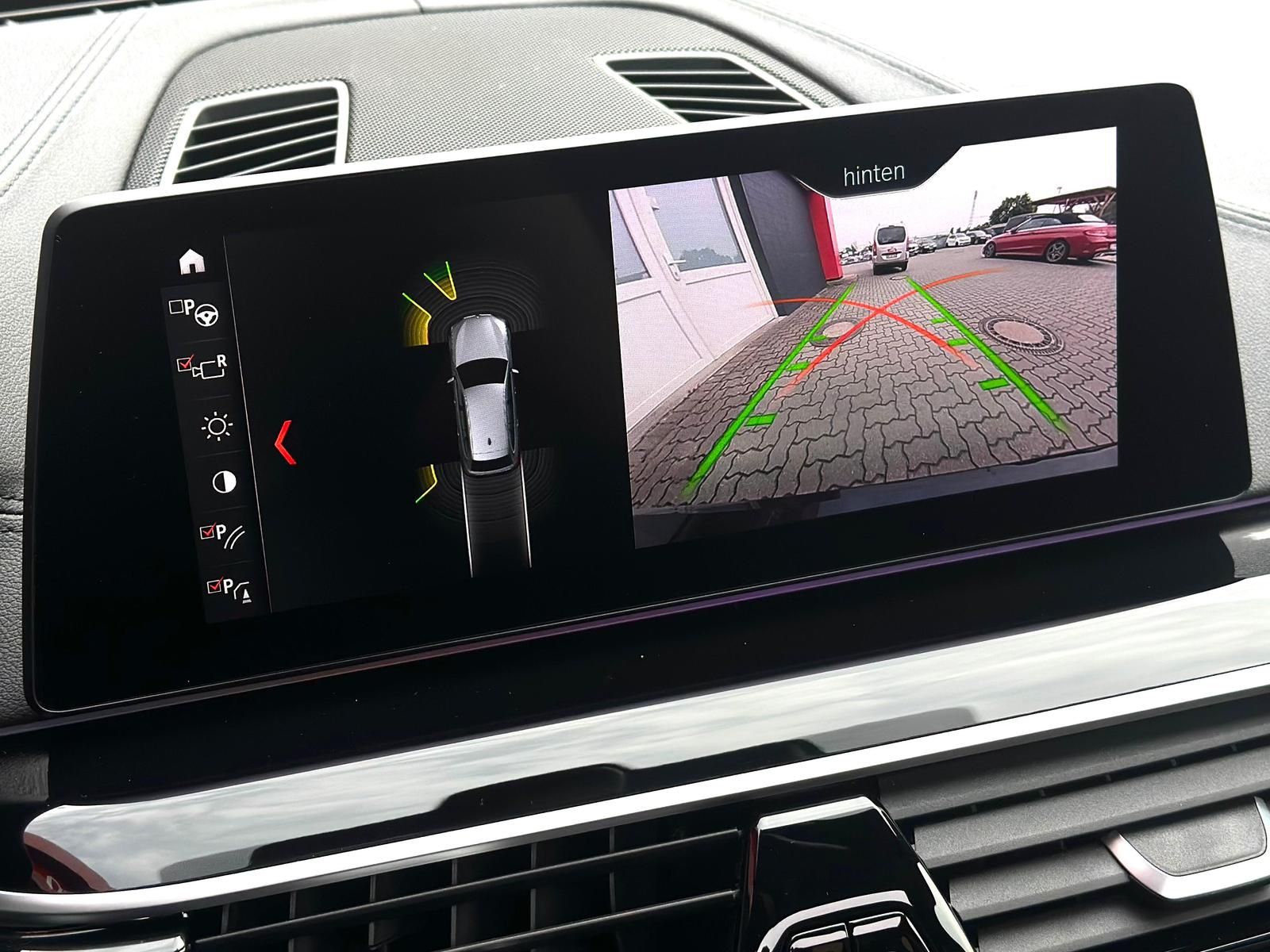 BMW 540i xDrive M SPORT SHADOWBLACK LED#AHK#ACC#PANO - Image 22