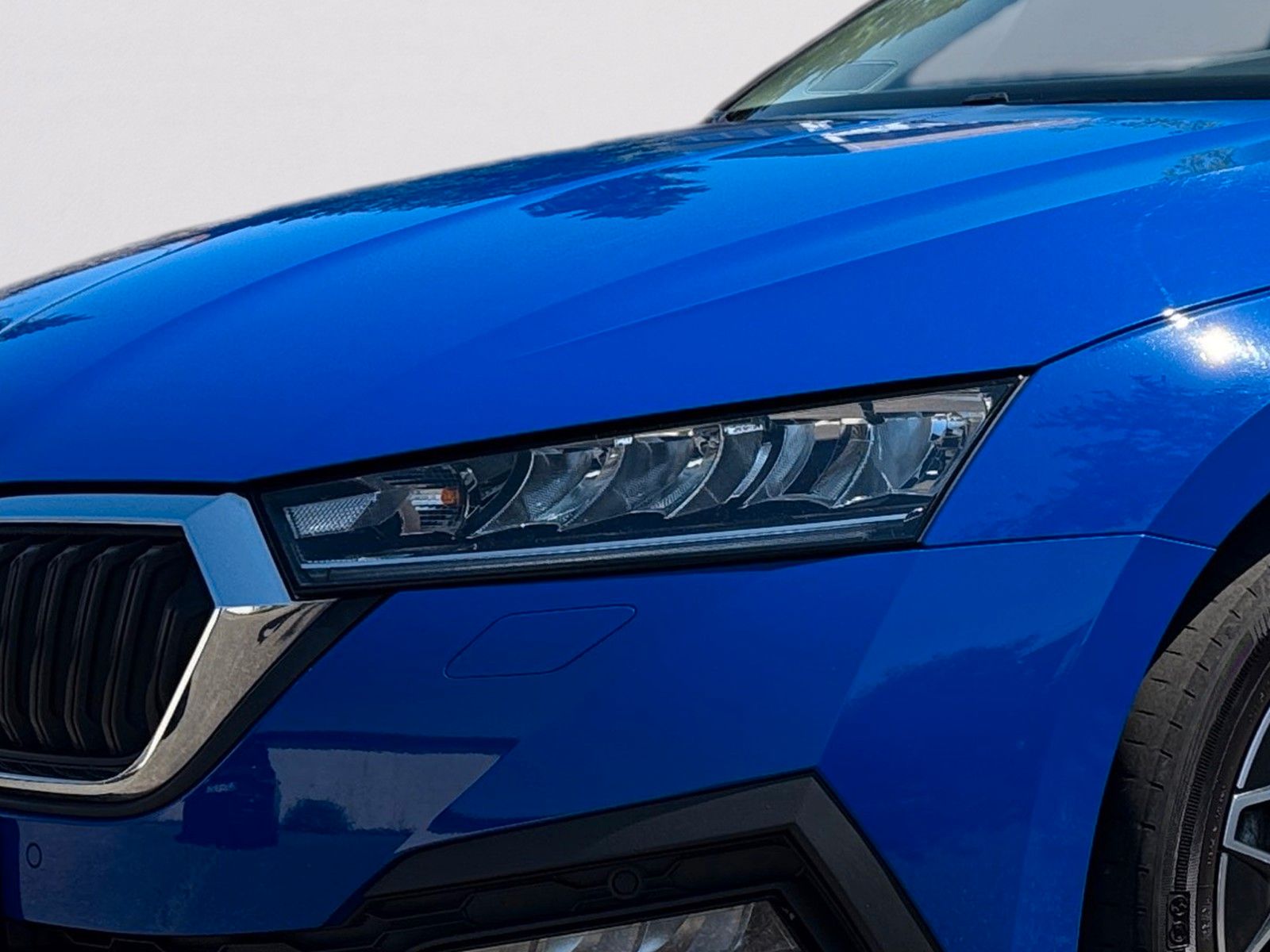 Fahrzeugabbildung SKODA Octavia Combi Ambition 1.0 eTSI