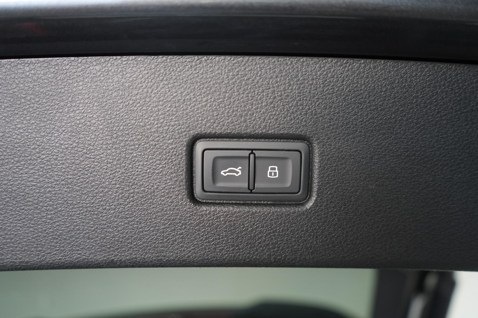 Audi Q5 50 TDI Sportback quattro S line Kamera/Pano/A