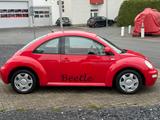 Volkswagen New Beetle Lim. 2.0 - rote Volkswagen New Beetle