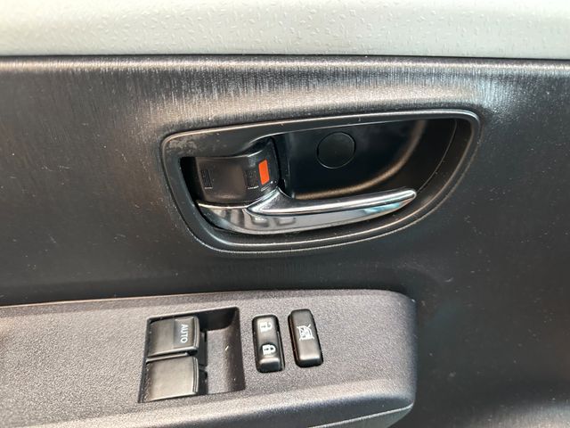 Toyota Yaris Hybrid Life *Navi*Klima*