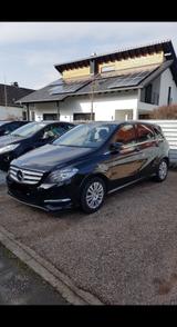 Mercedes-Benz B 200 Natural Gas Drive - - Mercedes-Benz B 200 mit CNG-Antrieb