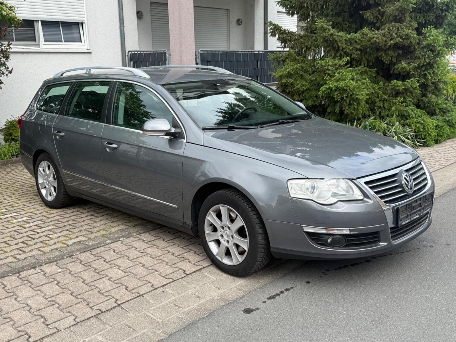 Volkswagen PASSAT*VARIANT*HIGHLINE*KLIMA*SHZ*LEDER*TÜV*