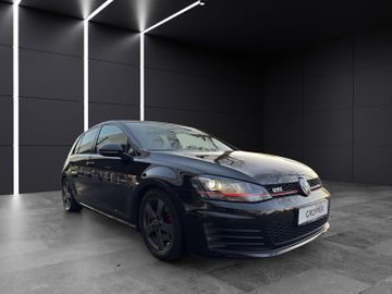 Volkswagen Golf - 3