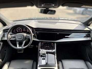 Audi Q7 - 9