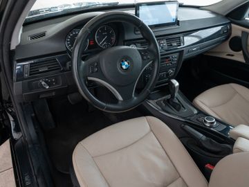 BMW 320 - 12