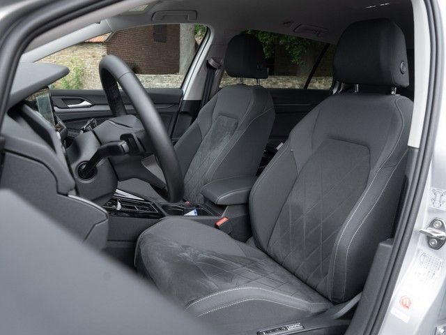 Golf VIII Variant Style TDI DSG Matrix ACC Lenkr