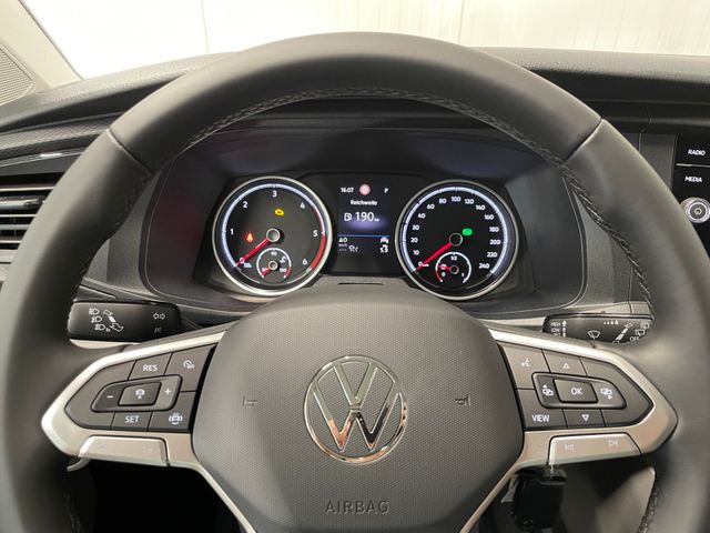 T6.1 Caravelle Comfortline 2.0 TDI DSG ACC NAVI