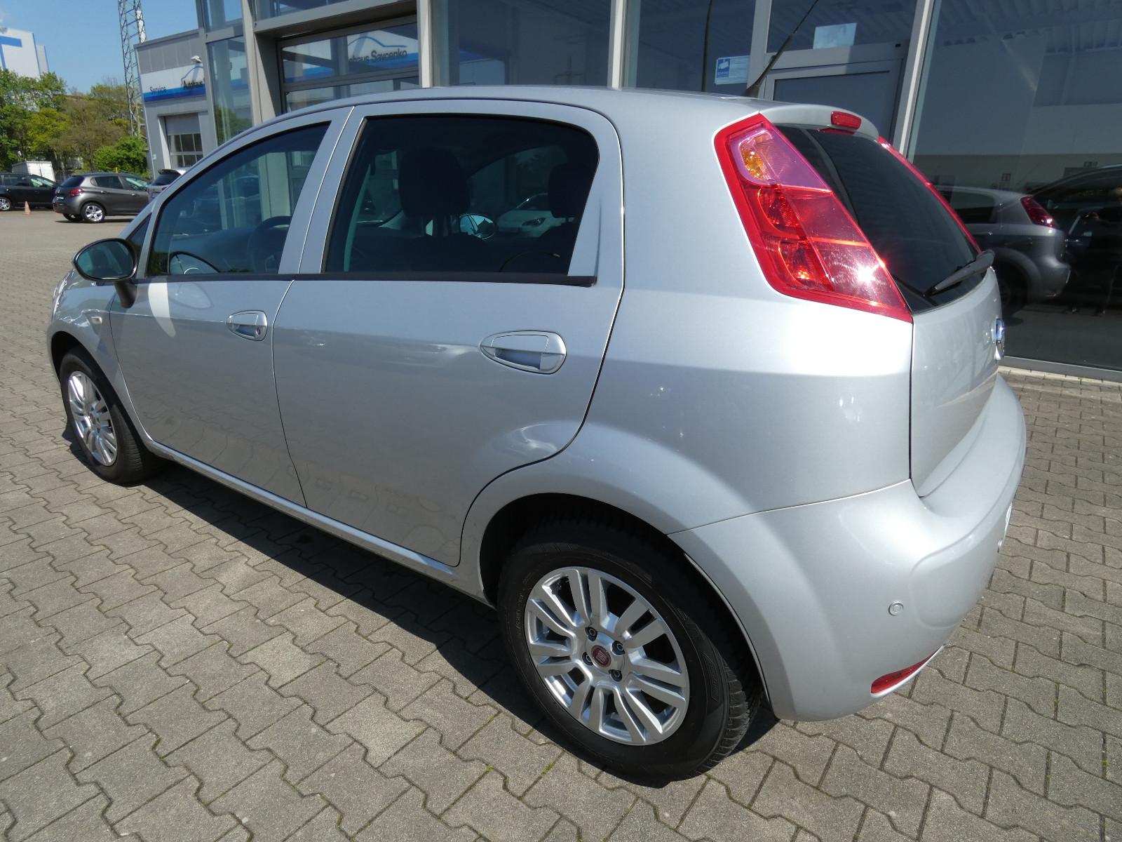 Fiat Punto *2HAND*PDC*KLIMA*ALU*5-TÜR-TÜV 3/28