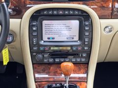 Fahrzeugabbildung XJ 2.7 D XJ6 Executive DPF