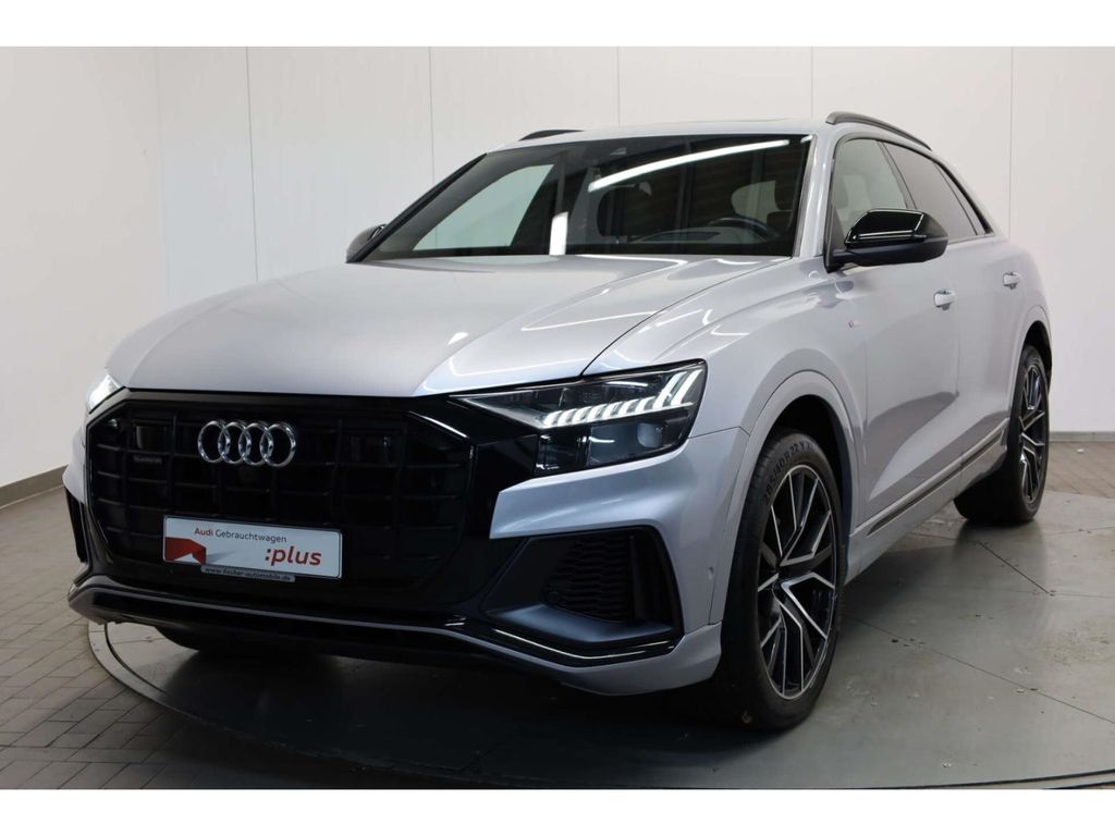 Image of Audi Q8