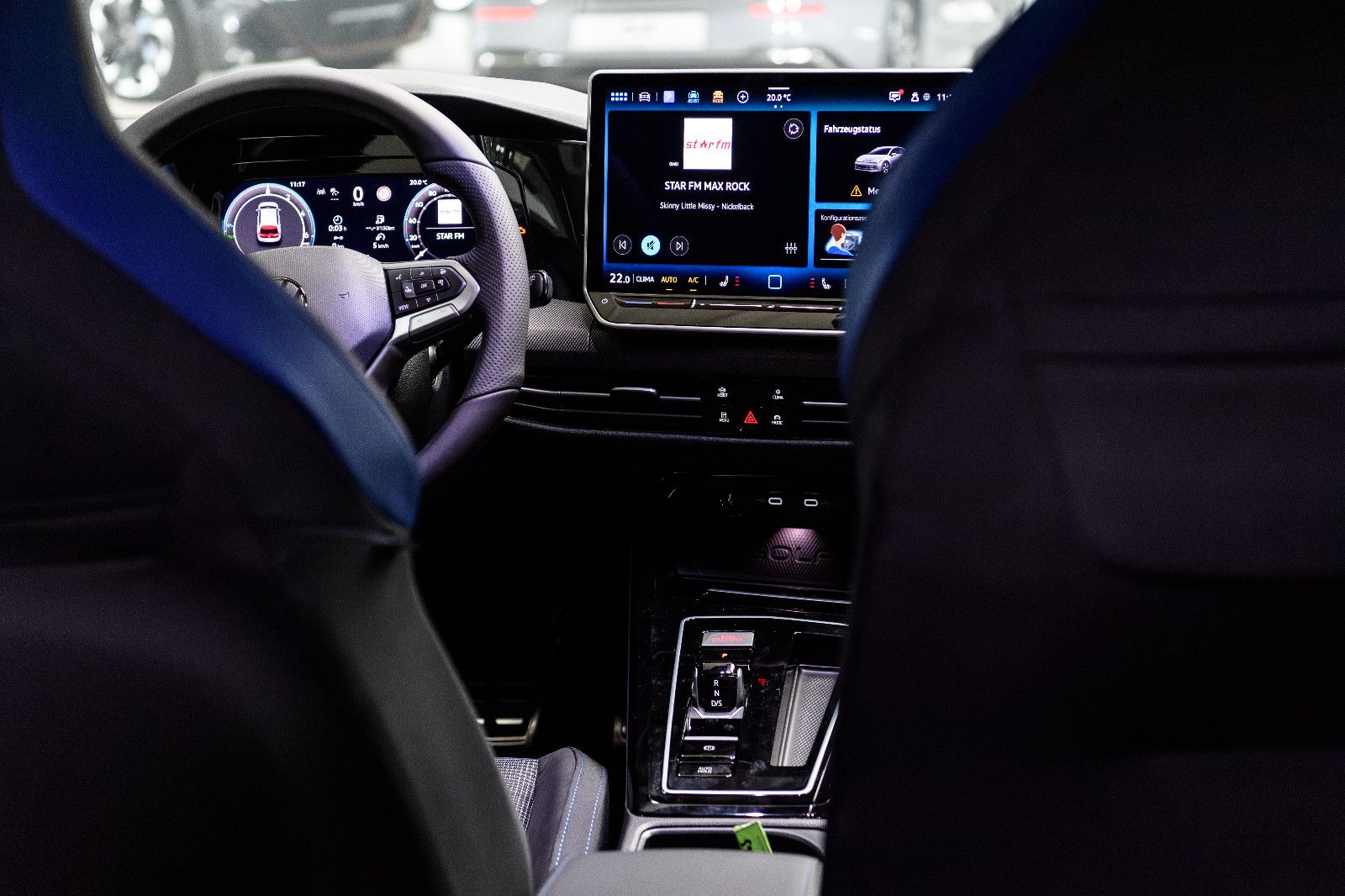 Fahrzeugabbildung Volkswagen Golf GTE BLACK-STYLE+ IQ-LIGHT