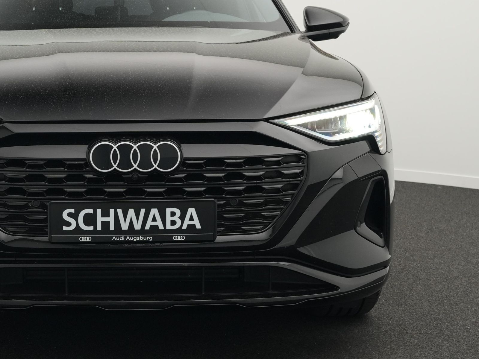 Audi Q8 e-tron - Bild 34