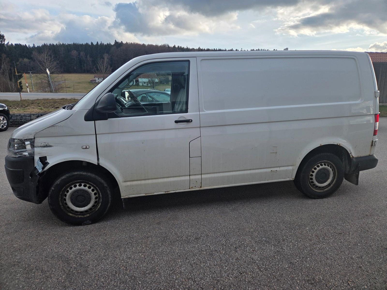 Volkswagen T5 Transporter Kasten-Kombi 2.0 TDI 4Motion