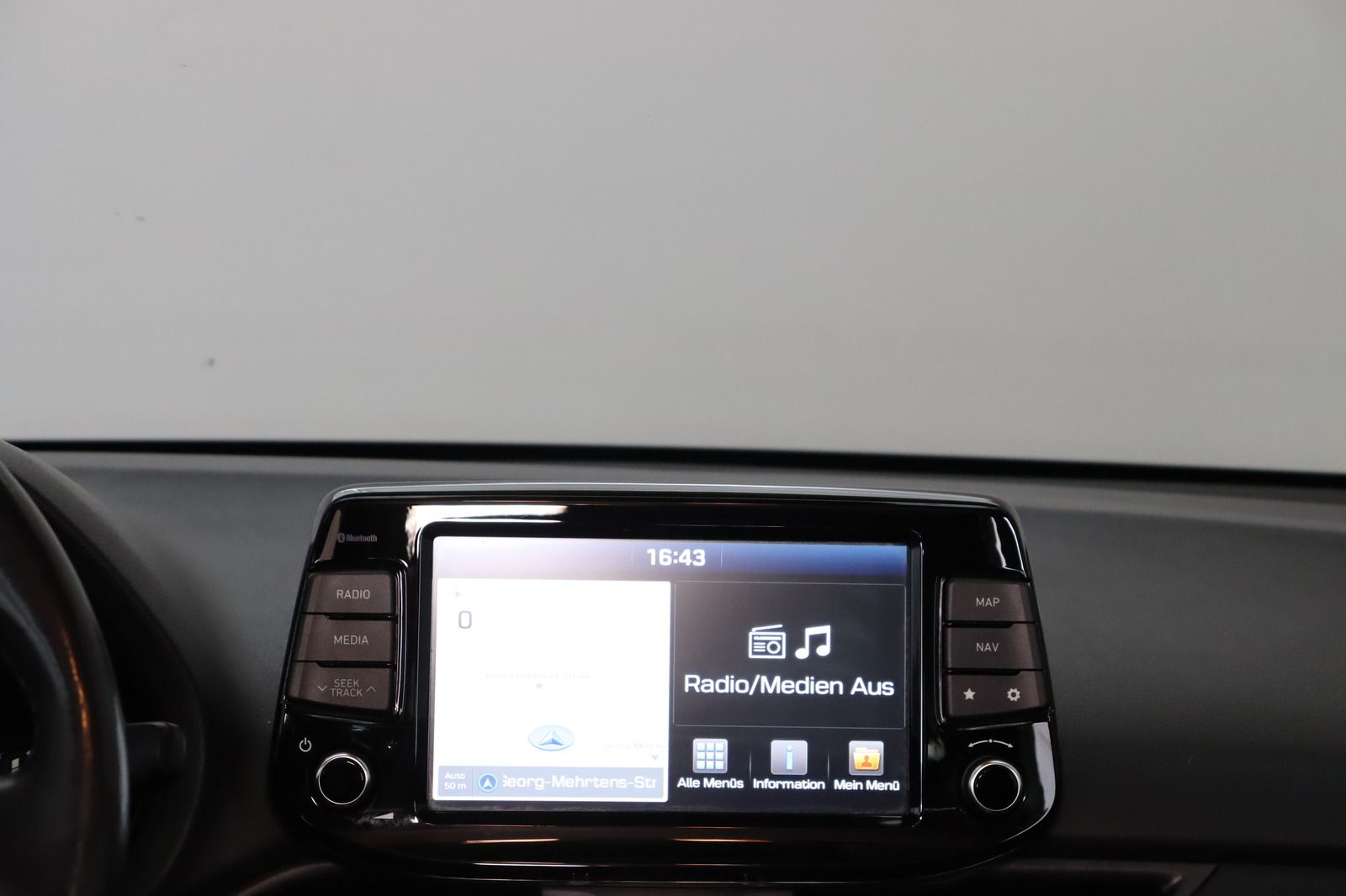 Fahrzeugabbildung Hyundai i30 1.4i * SHZ * Navi * DAB+ * Klima * YES!