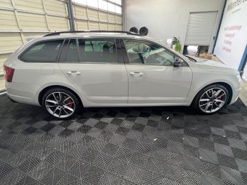 Skoda Octavia - 7