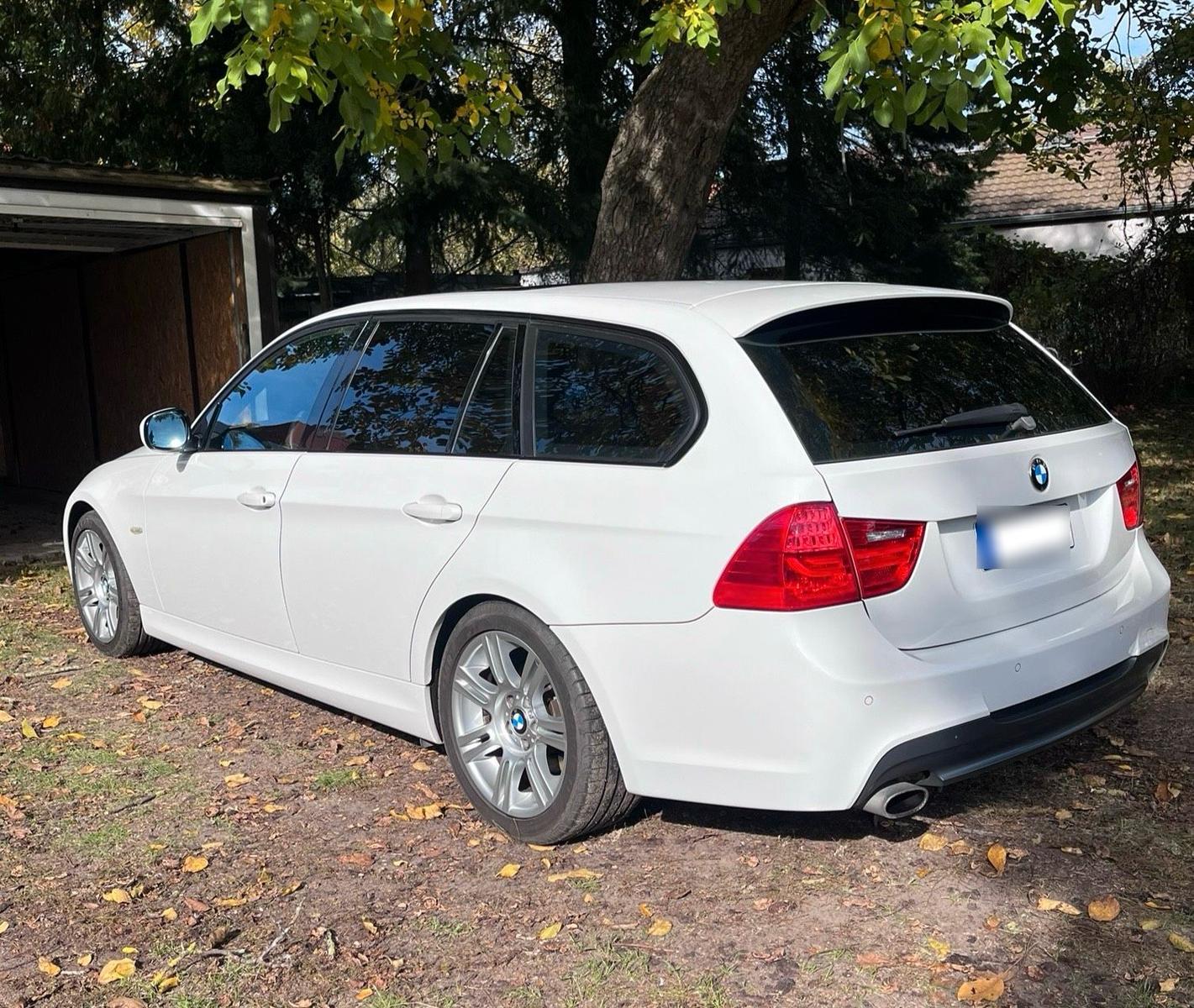 BMW 320 2009 — photo 6