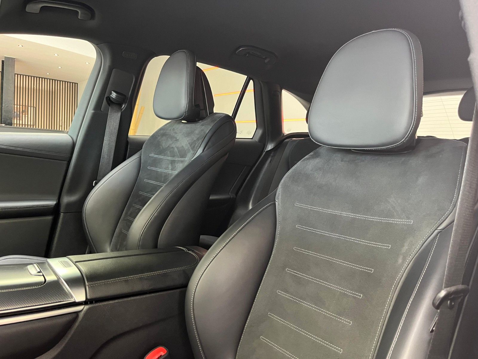 Fahrzeugabbildung Mercedes-Benz GLC 300 de 4Matic AMG-Line*Night*AHK*ACC*19"*