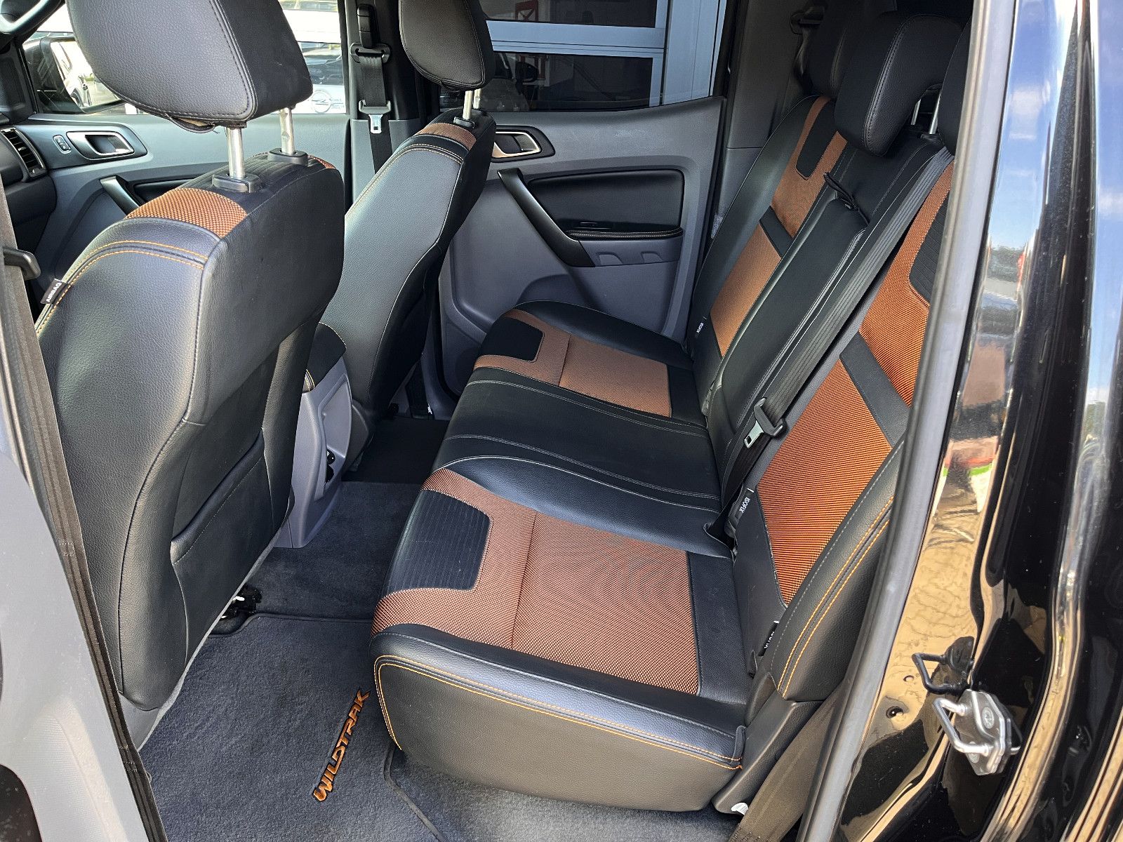Fahrzeugabbildung Ford Ranger Wildtrak Doppelkabine 4x4
