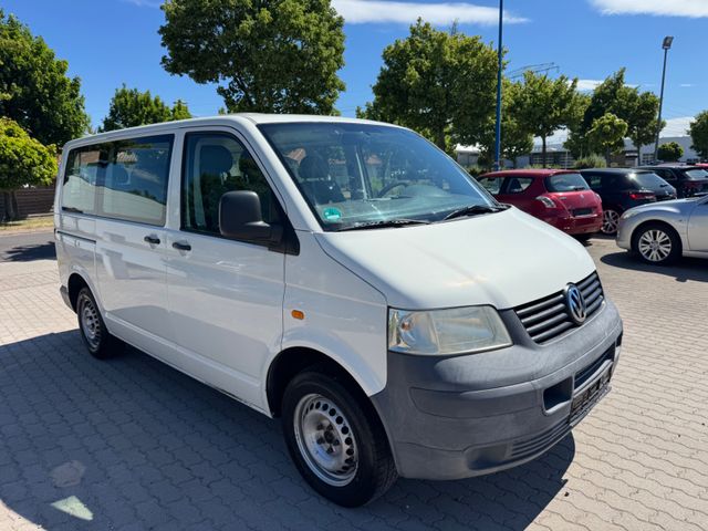Volkswagen T5 Transporter Kasten-Kombi Bulli  / 9 Sitze