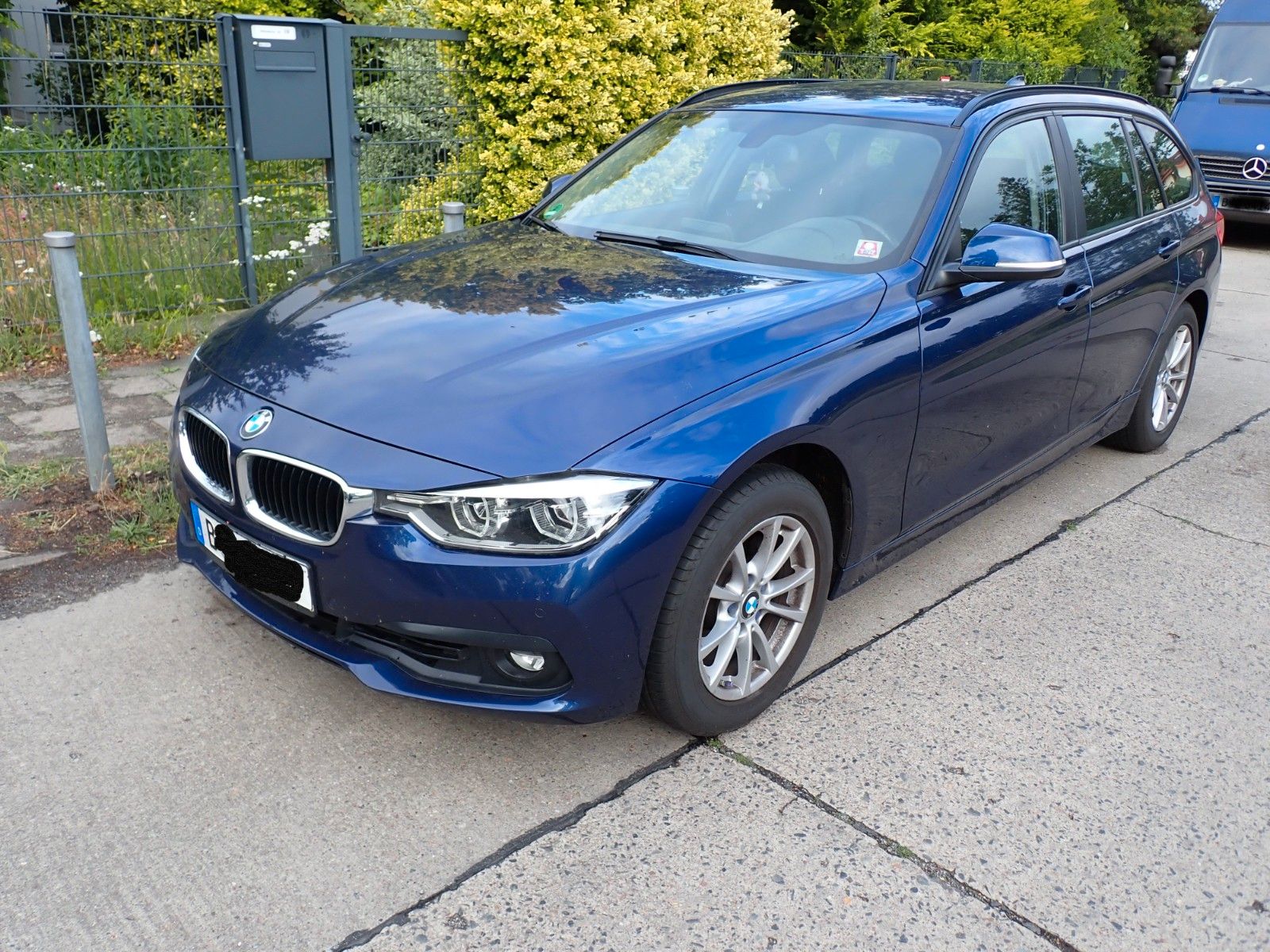 BMW 320i Touring -