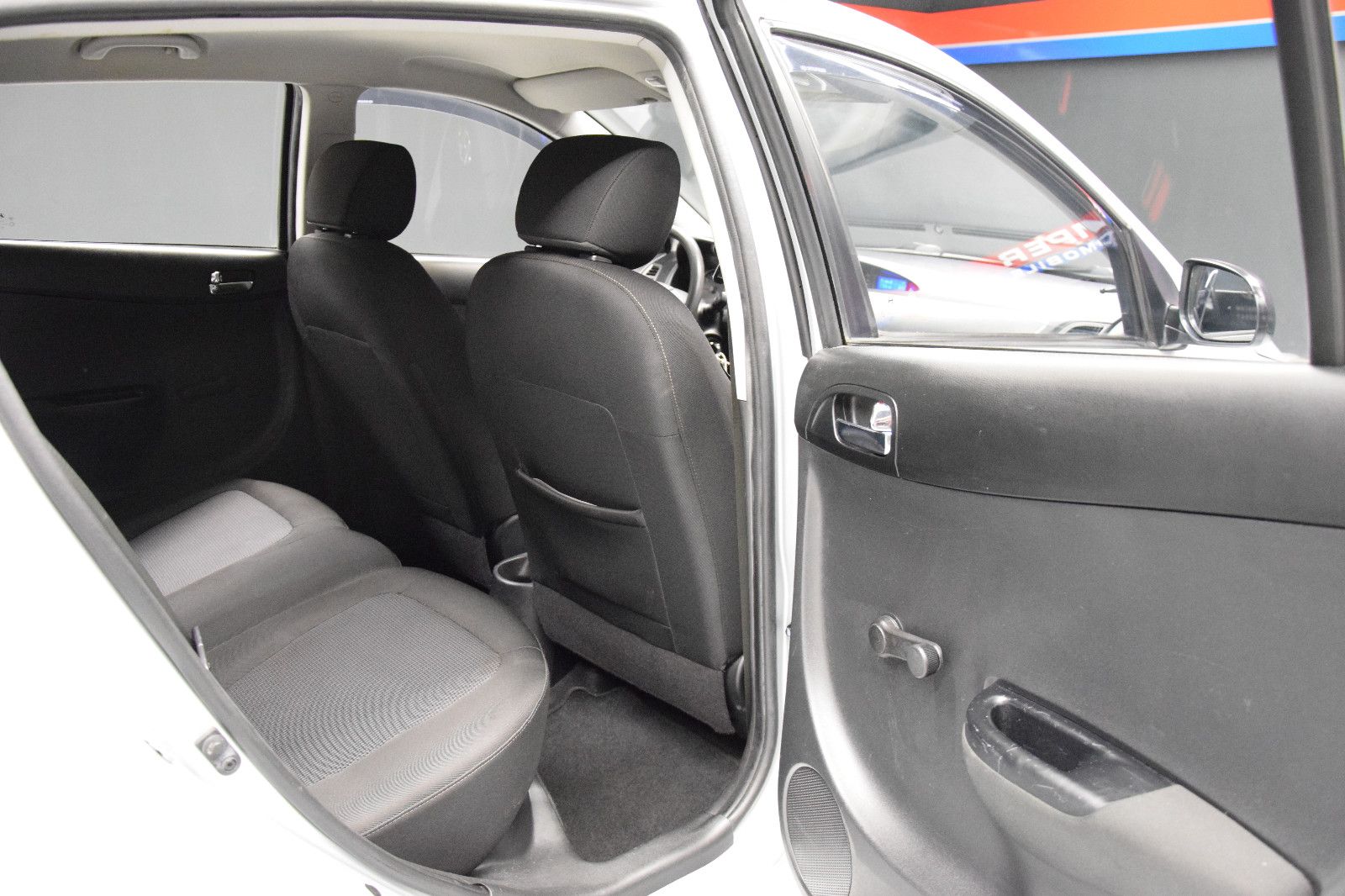 Fahrzeugabbildung Hyundai i20 Edition-Paket Silver Klima 4-Tür el.Fenster