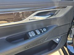 Fahrzeugabbildung 730 d xDrive Lim Laserlicht HUD AD StandHZG Navi