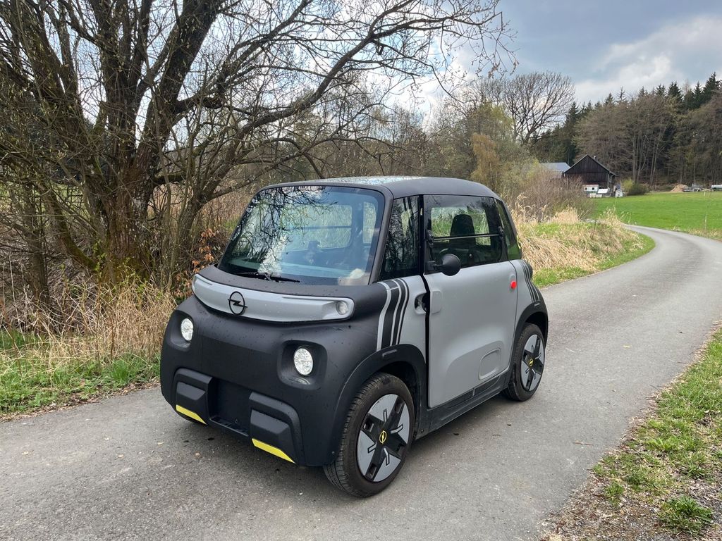 Image of Opel Rocks-e