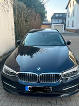 BMW  530d Luxury Edition, Full Option, HUD, Pano - BMW 530 Gebrauchtwagen in Frankfurt