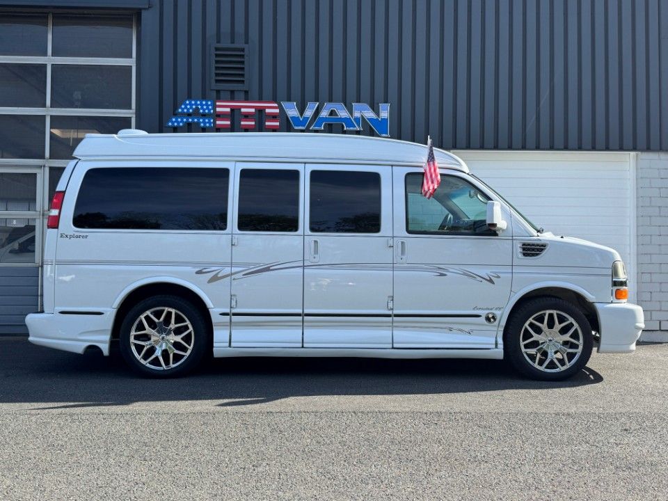 Fahrzeugabbildung Chevrolet Express Chevy Van Explorer Ltd. SE
