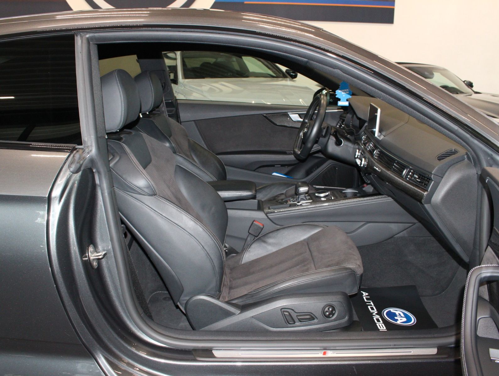 Fahrzeugabbildung Audi S5 Coupé 3.0 TFSI quattro Virtual*B&O*Kamera