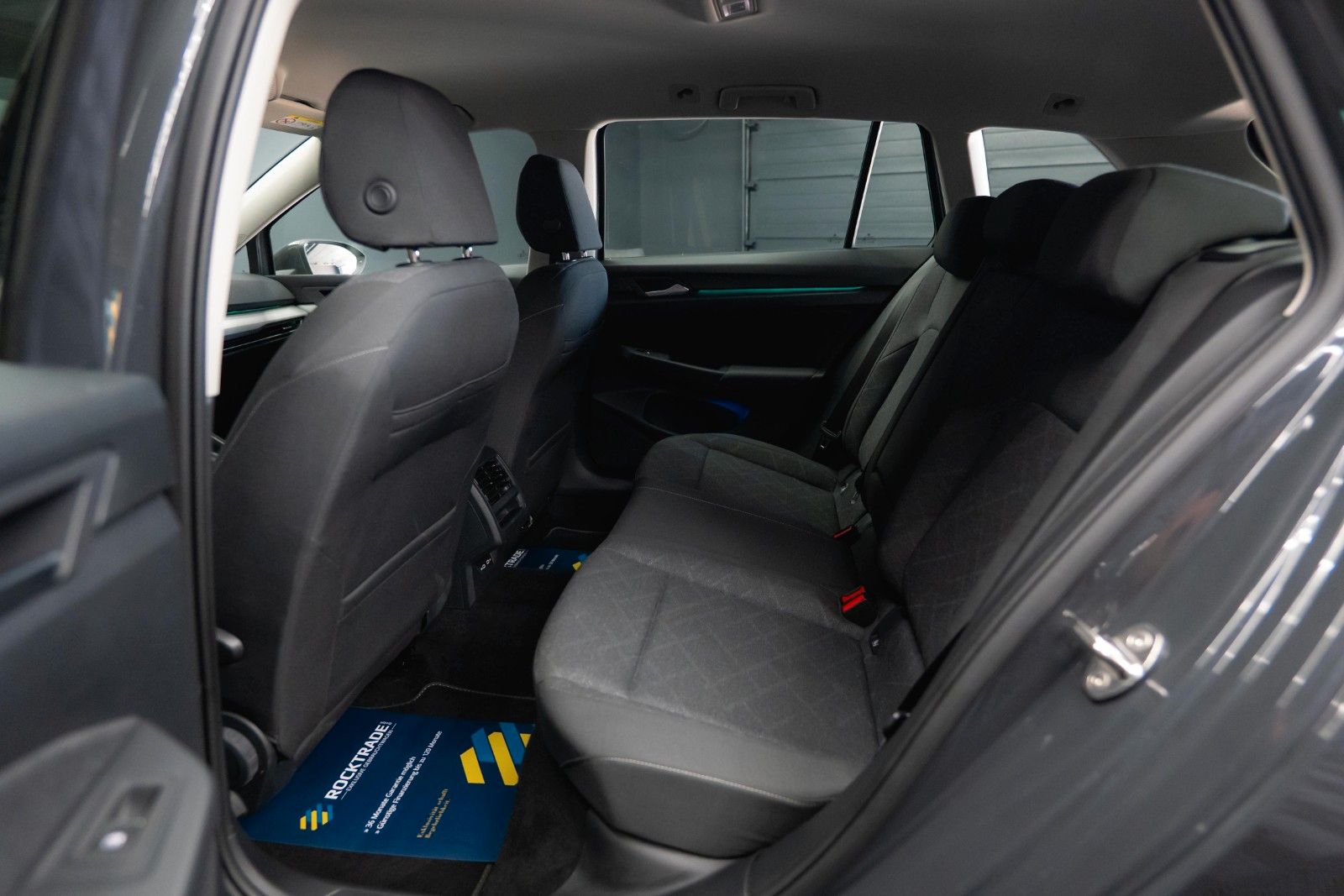 Fahrzeugabbildung Volkswagen Golf VIII Variant 2.0 TDI Life *ACC*LED*DAB*19%*