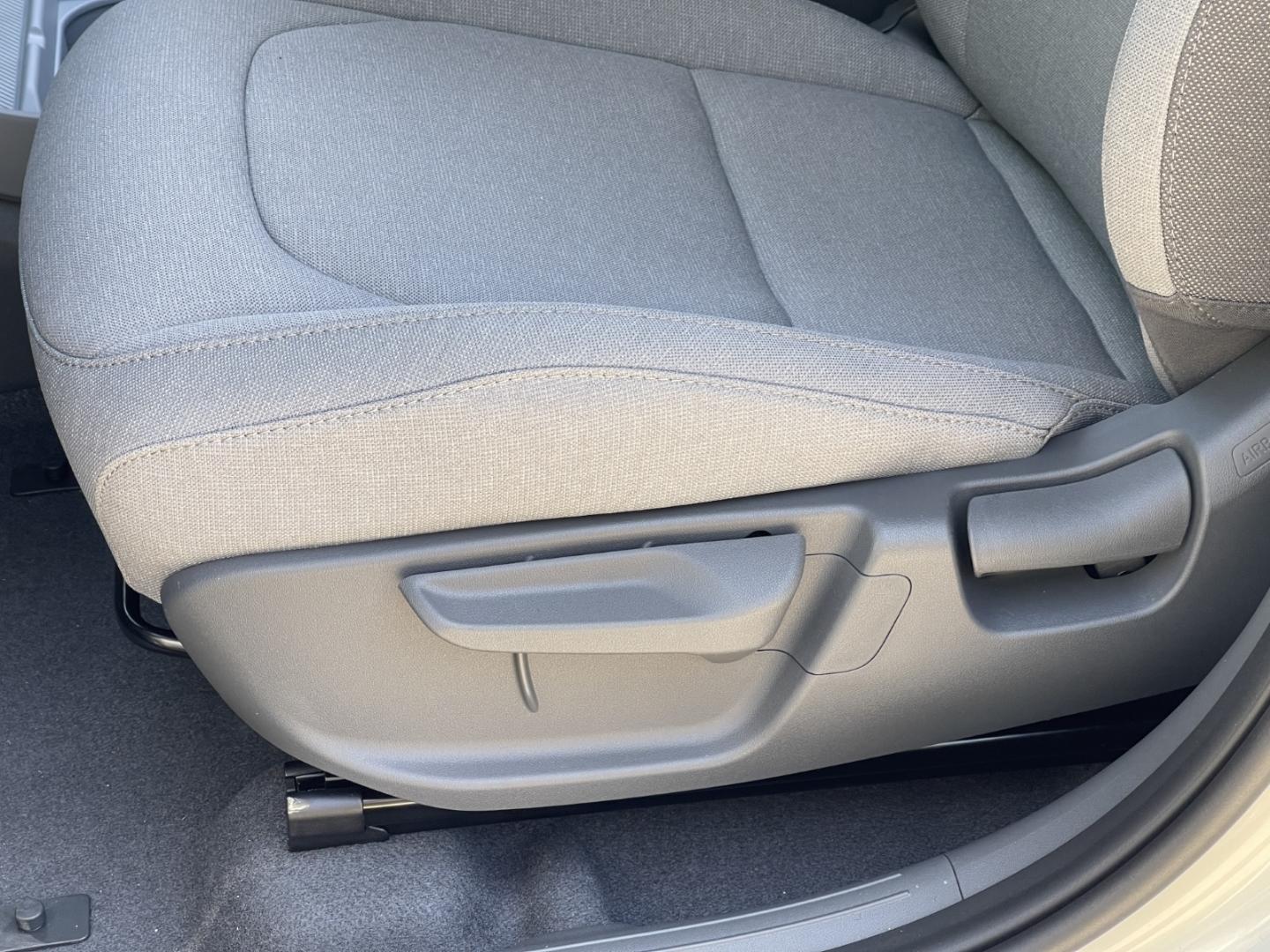 Kia EV3 58.3 kWh Air Wärempumpe Navi Klimaautom Rück