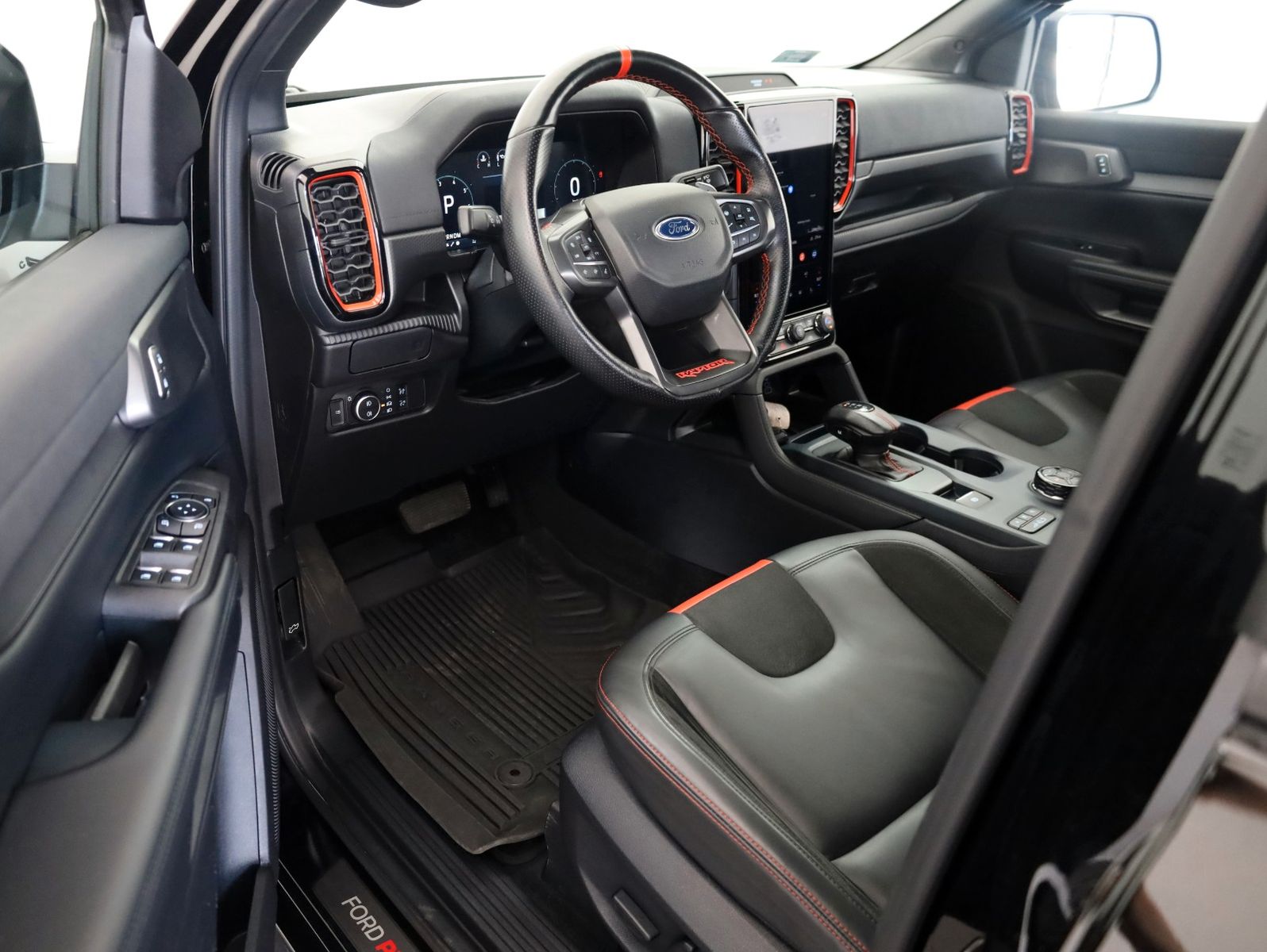 Fahrzeugabbildung Ford Ranger Raptor e-4WD,Rollo el,AHK,Garantie05/2028