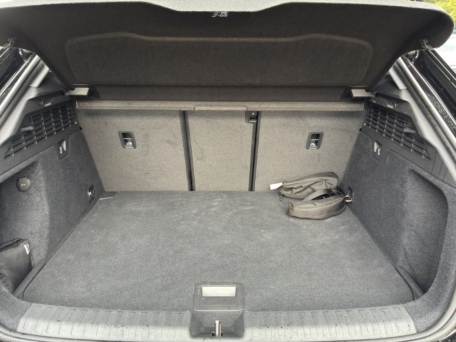 Fahrzeugabbildung Audi A3 allstreet TFSIe AHK,Kamera,LED,Matrix,Navi