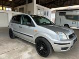 Ford Fusion 1.6 16V mit neuem TÜV 4/28 - gebrauchte Ford Fusion aus dem Jahr 2003