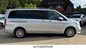 Mercedes V 220 - 8