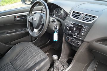 Suzuki Swift 1.2 30 Jahre KLIMA-ALU+WR.-TEMPOMAT-1.HAND