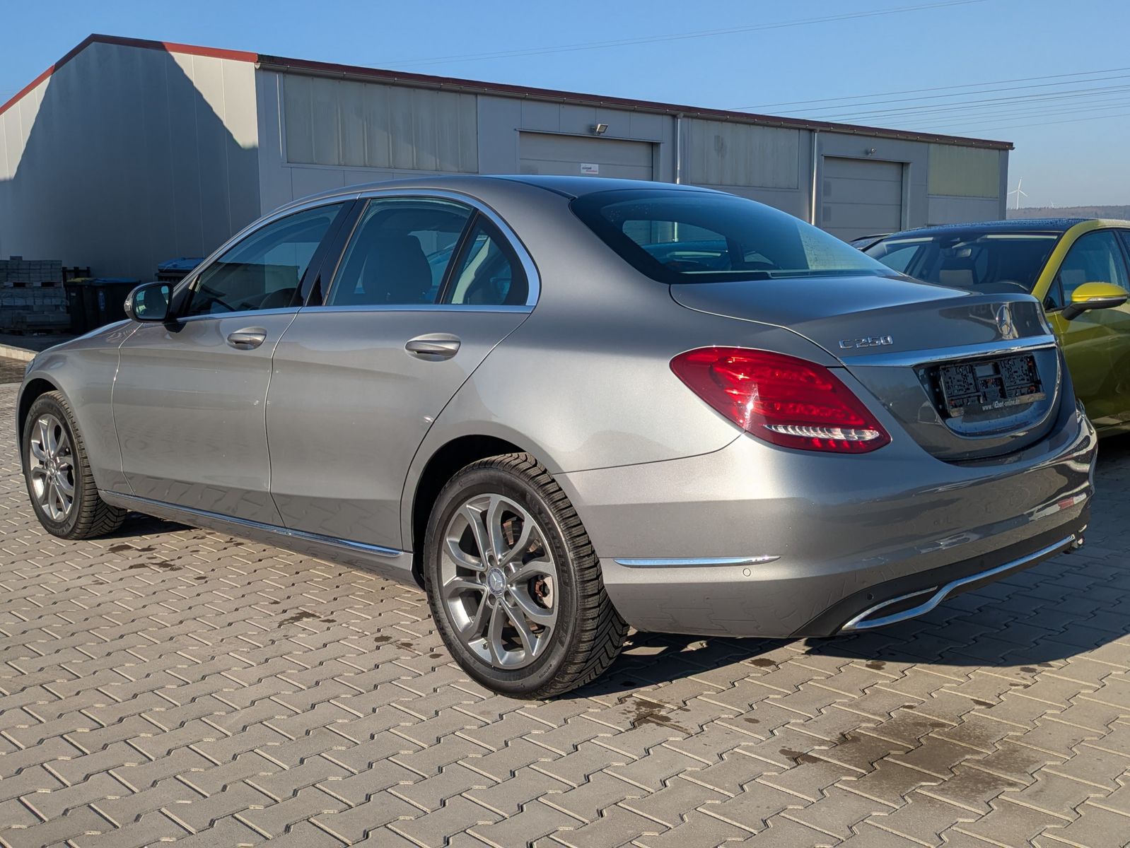 Fahrzeugabbildung Mercedes-Benz C 250 d BlueTec AVANTGARDE 4Matic ACC/KAM/LED