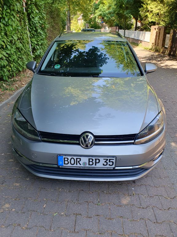 Image of Volkswagen Golf