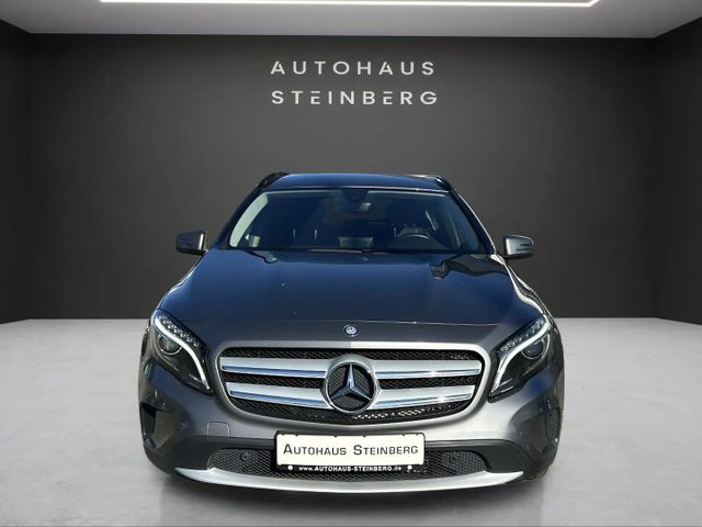 Mercedes-Benz GLA 180 7G-DCT AUTOMATIK+NAVI+KAMERA+BI XENON+SH